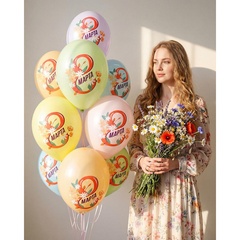 Связка гелиевых шаров 8 марта цветы