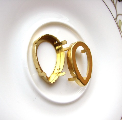 Оправа для капли 30*20 мм без покрытия, латунь, цвет золотистый