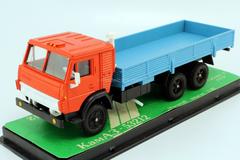 KAMAZ-53212 red-blue (plastic box) 1992 Elecon Arek 1:43