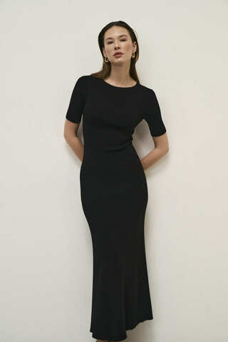 Платье PETRA с коротким рукавом, чёрный