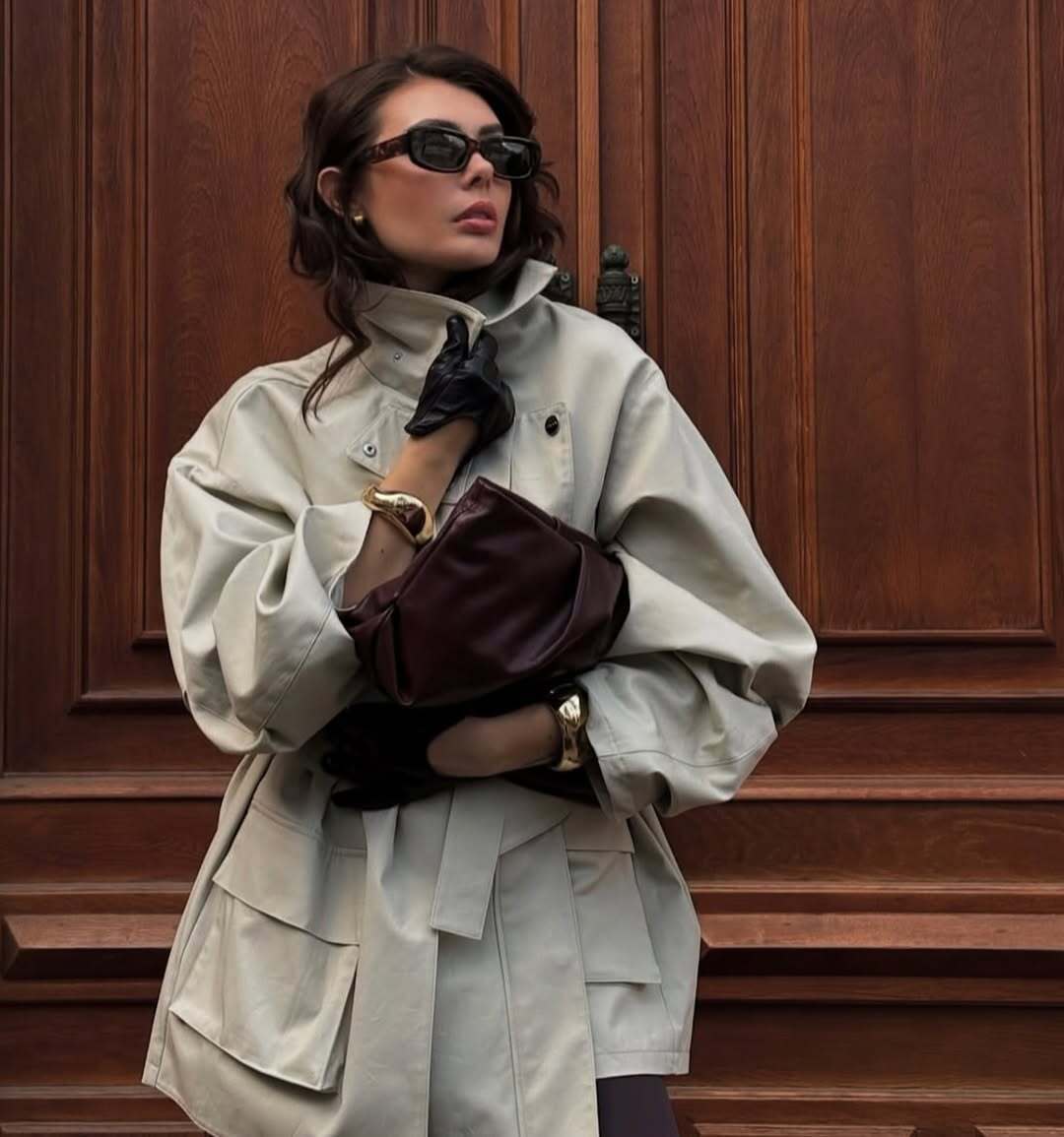 Изогнутые браслеты золото