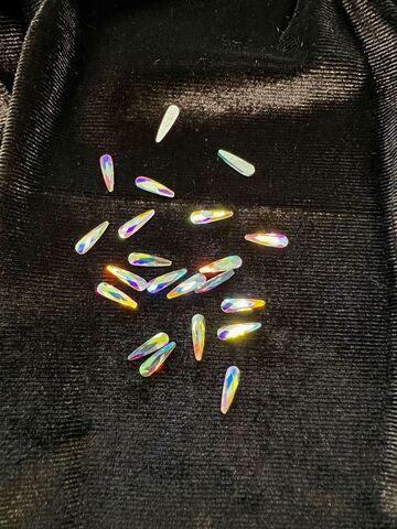 Стеклянные стразы 3*10 мм (25шт)цвет хамелеон