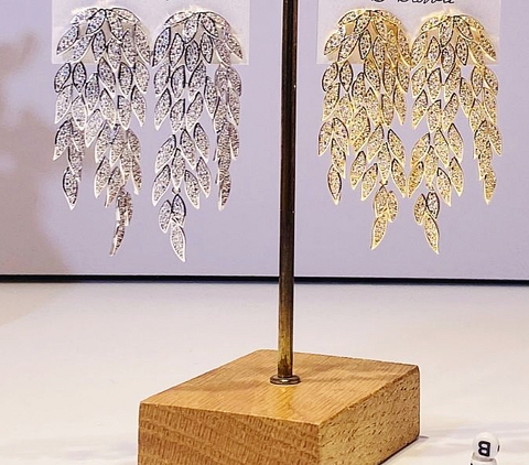 56419 - Серьги длинные КАСКАД с кристаллами серебро/золото