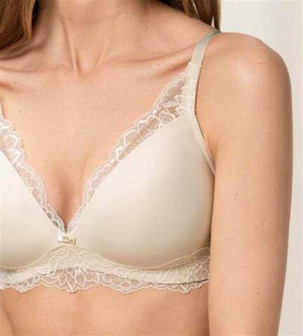 Бюстгальтер Triumph Amourette Charm P