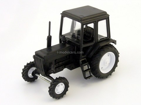 Tractor MTZ-82 Belarus (plastic) Agat Mossar Tantal 1:43