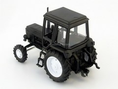 Tractor MTZ-82 Belarus (plastic) Agat Mossar Tantal 1:43