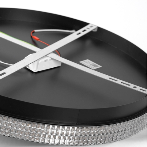 Потолочный светодиодный светильник Lussole SCREVEN LSP-7327