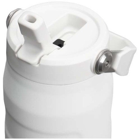 Бутылка для воды объемом 700 мл с откидной трубочкой Stanley IceFlow™ 2.0