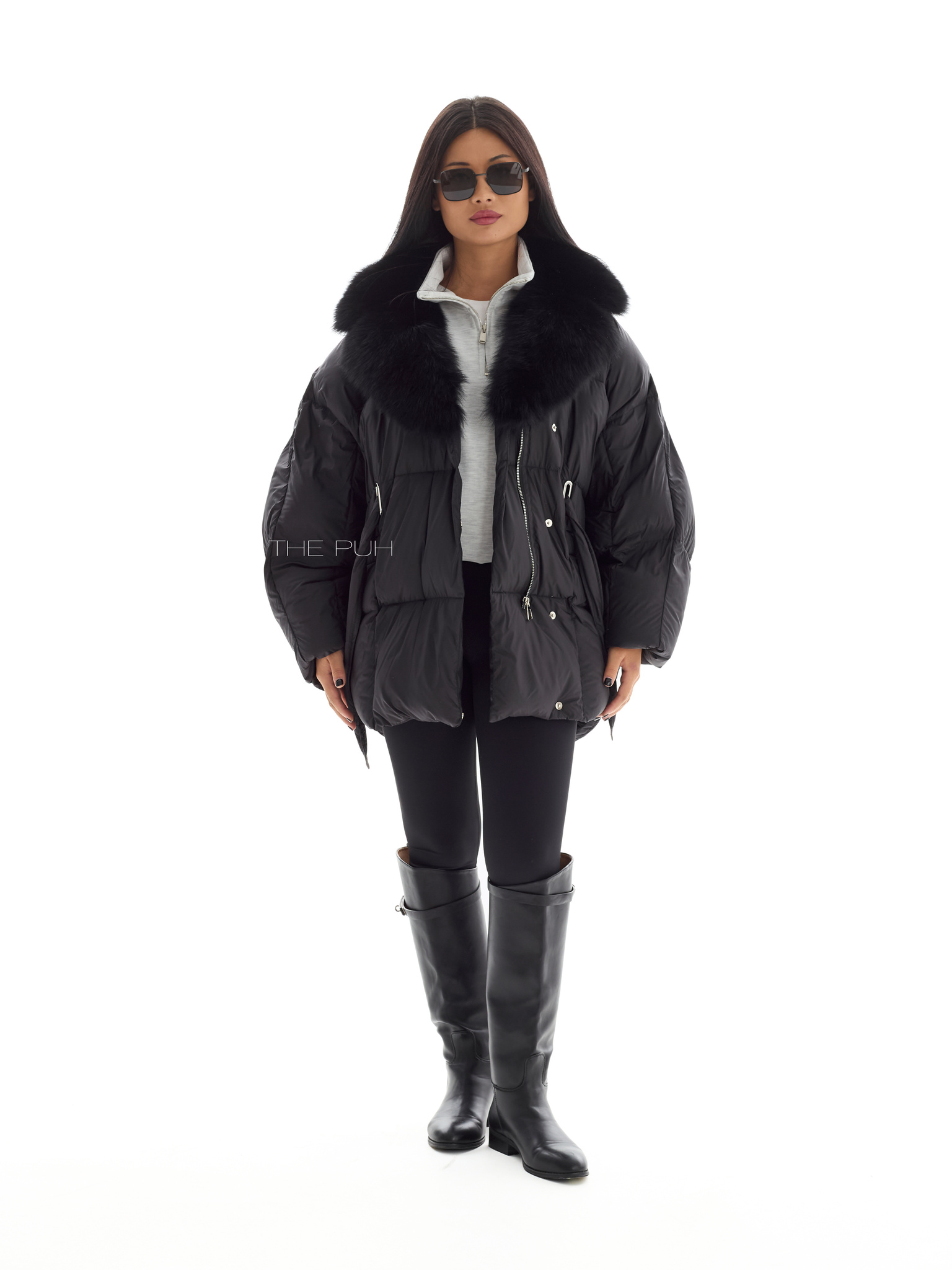 Черный пуховик летучая мышь с мехом