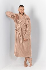 Халат мужской Комфорт-4 Виотекс БЕЖЕВЫЙ