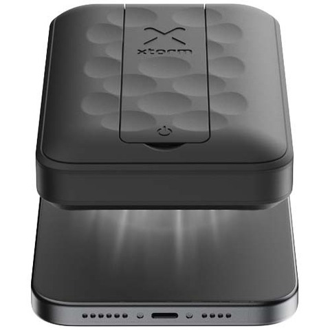 Xtorm FS5W101 магнитное беспроводное портативное зарядное устройство емкостью 10 000 мАч