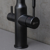 Lemark LM5083BL-Black Смеситель для кухни с гибким изливом с подключением к фильтру питьевой воды, высота излива 32 см, длина 20 см, нерж. сталь / чёрный матовый