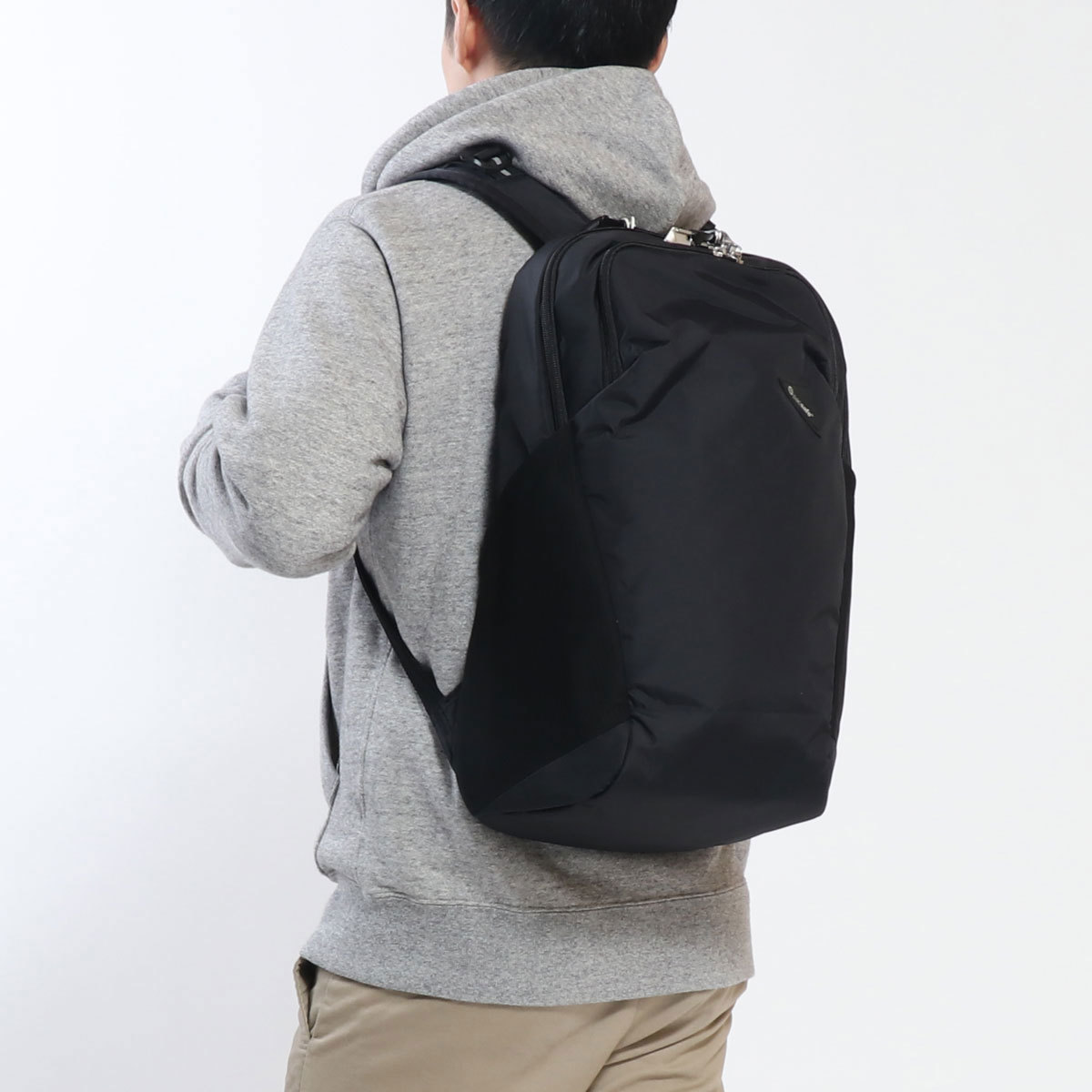 Vibe 20. Рюкзак-антивор Pacsafe Vibe 20. Pacsafe Vibe 20l. Рюкзак Pacsafe Intasafe Backpack Black. Pacsafe go 15.