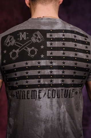 Xtreme Couture | Футболка мужская Scars N Stripes X1899 от Affliction принт на спине