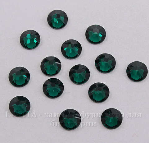 2058 Стразы Сваровски холодной фиксации Emerald ss 20 (4,6-4,8 мм), 10 штук ()