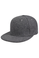 Бейсболка утепленная с прямым козырьком серая