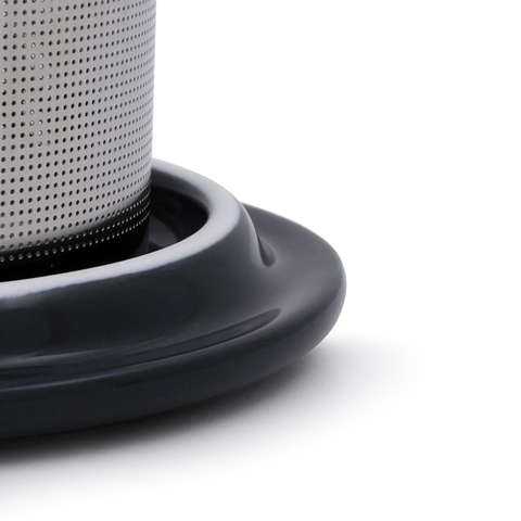 Чайная кружка с ситечком 0.5л VIVA Scandinavia Minima Темно-синий