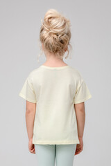 фуфайка  для девочки  КР 302078/банановый мусс