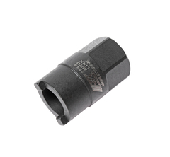 JTC-1718 - Головка для разборки стойки амортизатора 22мм (VW, AUDI) JTC - 
  Используется для снятия и установки стопорной гайки на большинстве автомобилей Фольксваген (Volkswagen), Ауди (Audi).
   Головка 6-гранная: 22 мм.
  Количество в оптовой упаковке: 10 шт. и 200 шт.
  Габаритные размеры: 120/65/30 мм. (Д/Ш/В) 
  Вес: 75 гр.