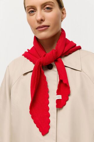 Косынка с фигурным краем