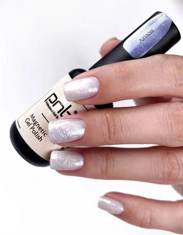 Гель-лак PNB 8 мл Воздушность/ Gel Polish PNB 8 ml Airiness