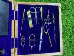 Набор инструментов для вязания мушек со станком Professional в деревянной коробке Kosadaka