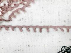 Тесьма с эластичными петлями, 8х10 м, ш. 1,5 см, пыльная роза