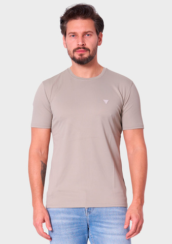 Футболка GUESS