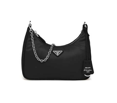 Нейлоновая сумка через плечо Prada Re-edition 2005
