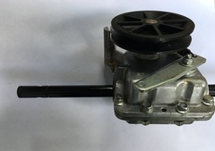 Редуктор привода колес для газонокосилки