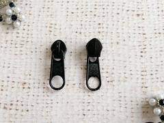 Бегунок спираль, галантерейный Т3, чёрный