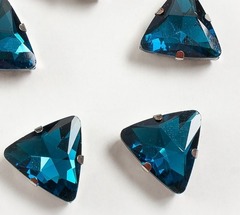 Стразы пришивные стекло в оправе "Треугольник", р. 18 мм, тёмная бирюза