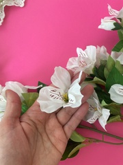 Альстромерия ветка, искусственные цветы, 5 голов+2 бутона, Белая, 1 ветка 50 см, набор 3 ветки