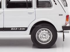 VAZ-2131 Niva 5-doors white ArModel 1:43