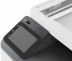 Цветное мфу Pantum CM1100adn