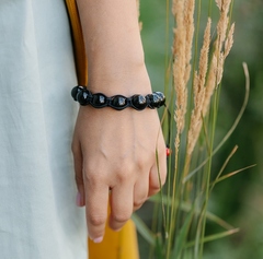 Браслет Шамбала. Чёрный нефрит. 12мм.