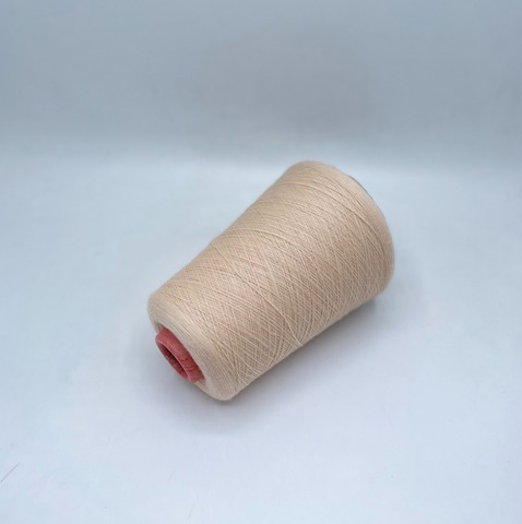 Cariaggi (пр.Италия),art-Antilope, 2/60 3000 м / 100 гр. 100% меринос, цвет-Светло-бежевый(984) ,арт-28907