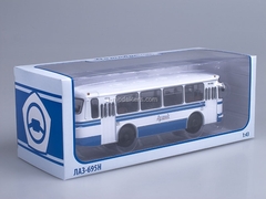 LAZ-695N Soviet summer camp Artek Soviet Bus (SOVA) 1:43