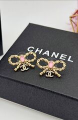 sergi-pusety-banty-style-by-chanel-s-rozovym-kamnem