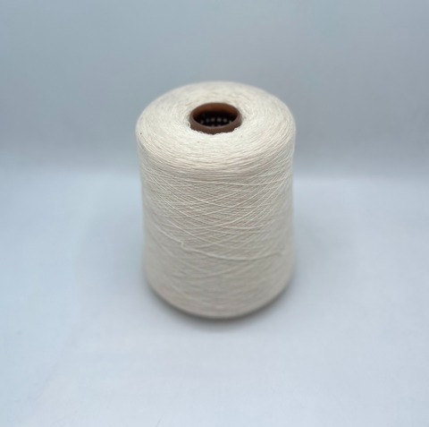 Millefili (пр.Италия),art-Merinosgeo 1520м/100 гр. 80%Меринос 20%Полиамид, цвет-Молочный(8007/809), арт-31823