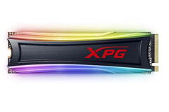 SSD-накопитель ADATA AS40G-1TT-C, XPG Spectrix S40G RGB, 1Tb, M2, 2280