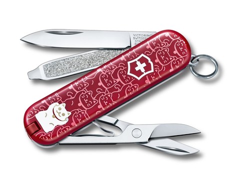 Складной нож-брелок Victorinox Classic Limited Edition 2021 Lucky Cat (0.6223.L2106) | Wenger-Victorinox.Ru