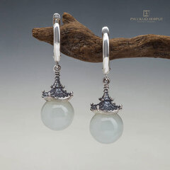 Серьги "Доугун" с белым нефритом бриле. Д 12мм.