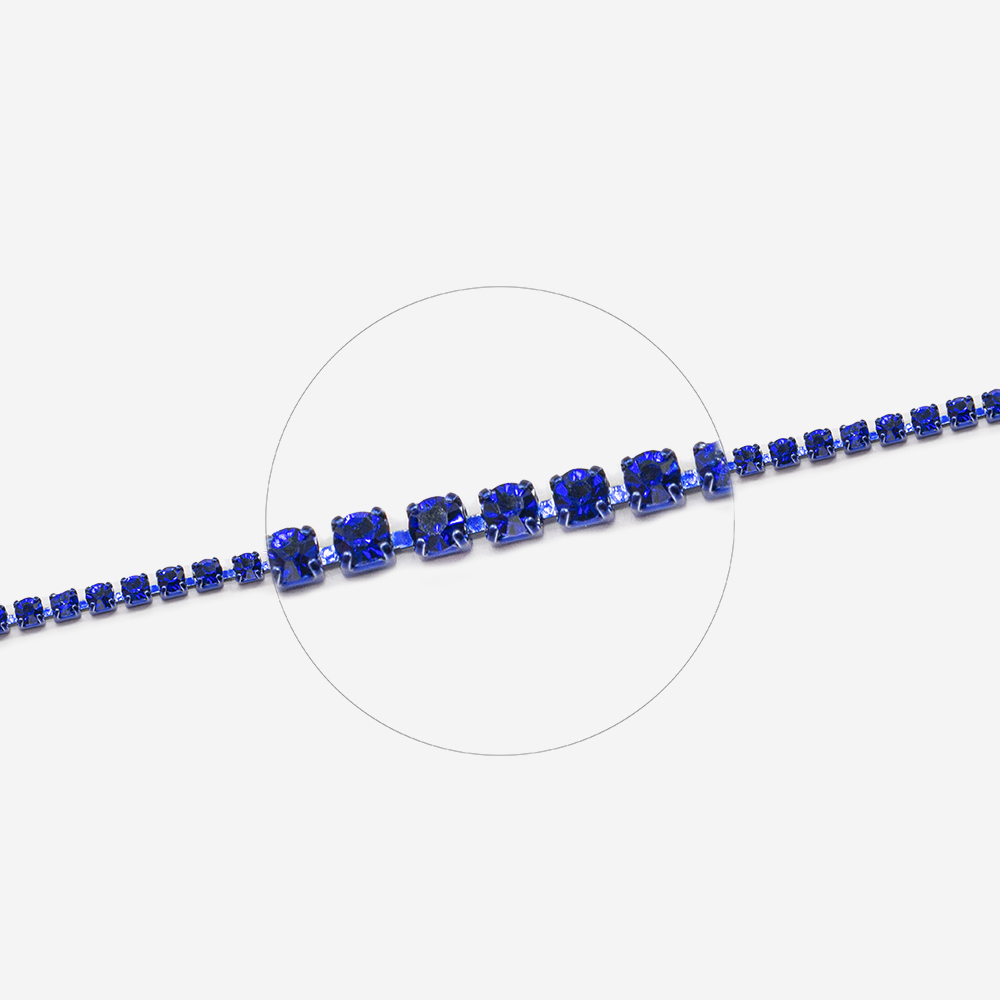 Стразовая цепь, 2мм, синий кристалл в синих цапах