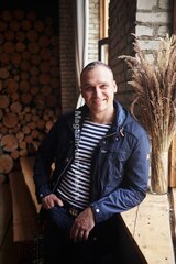 Темно-синяя футболка-тельняшка - Магазин тельняшек.ру 8-800-700-93-18Футболка-тельняшка прямая (темно-синяя полоса) в Магазине тельняшек