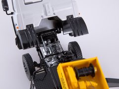 MAZ-5337 Truck crane KS-3577 Ivanovets (restyling) 1:43 Start Scale Models (SSM)