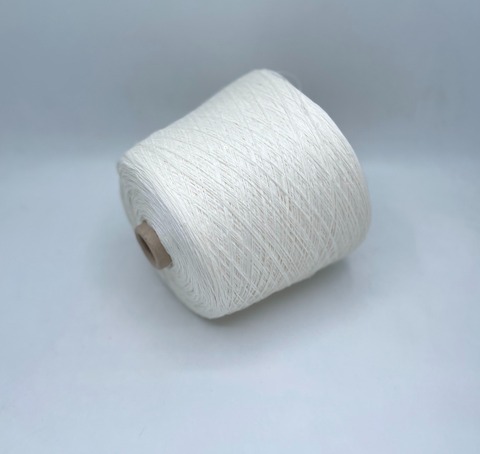 G&G Filati (пр.Италия), art-Lino 480м/100гр, 100%Лен +пайетка(прозрачная), цвет-Молочный. арт.30390