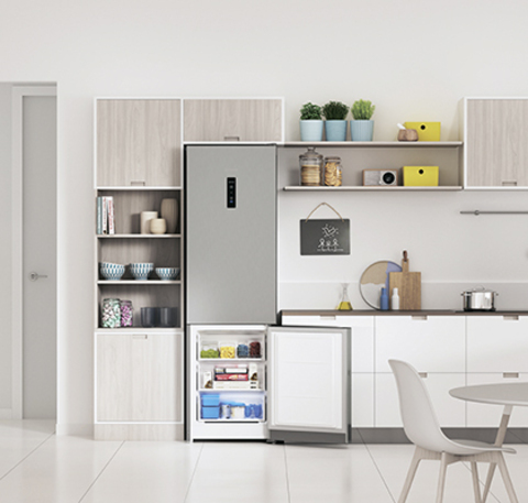Холодильник Indesit ITS 5200 X mini –  5