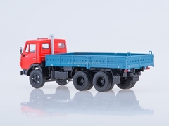 KAMAZ-5320 flatbed truck red-blue 1:43 Start Scale Models (SSM)