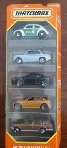 МАШИНКИ ПОДАРОЧНЫЙ НАБОР АВТОМОБИЛЕЙ (5 ШТУК) HOT WHEELS 8